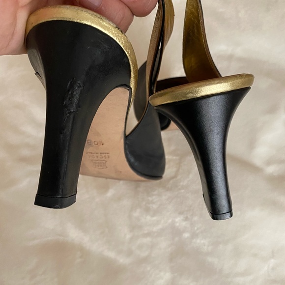Escada sling back Chanel style. Gold tip and black - Picture 4 of 6